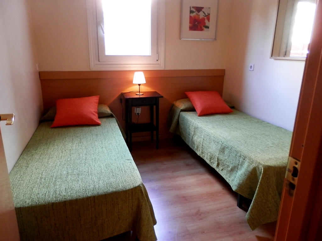 Barcelona Central Garden Hostal Ruang foto